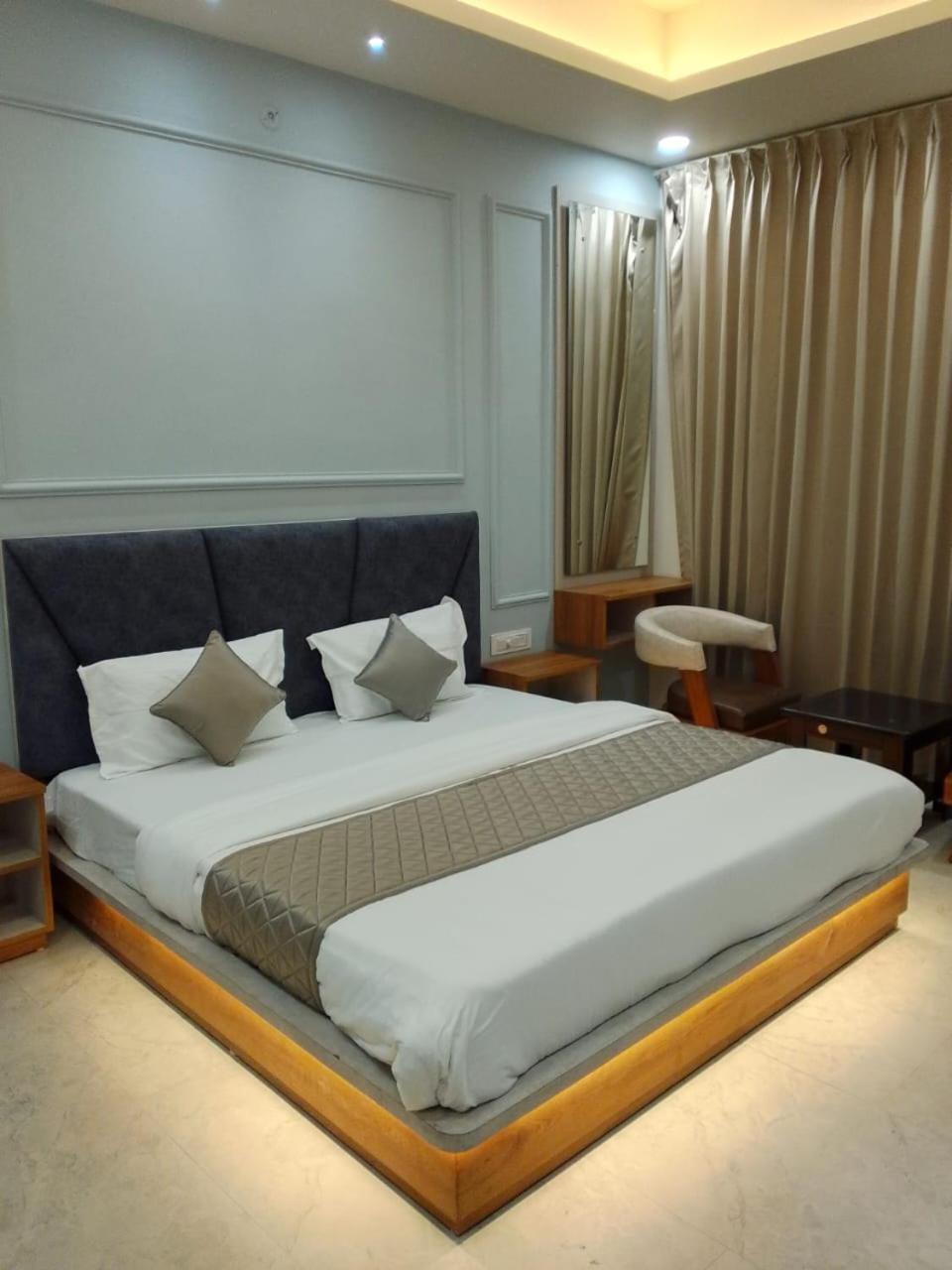 Отель The Grand View Baijnath Экстерьер фото